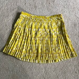 American Eagle (AE) Floral Yellow Pleated Skirt Size 0